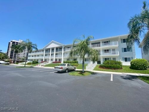 apt-304-10686 Gulf Shore Dr, NAPLES, FL, 34108-3040 | Card Image
