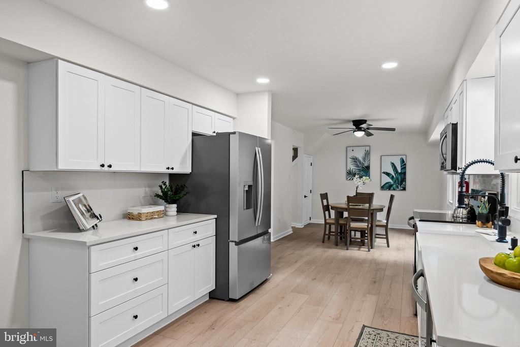 Residential in WILLINGBORO 4