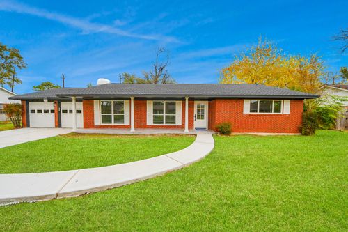 5108 Somerset Dr, Baytown, TX, 77521-2936 | Card Image