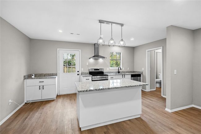 B - 4 Jonquilla Way, Home with 4 bedrooms, 3 bathrooms and null parking in Bentonville AR | Image 9