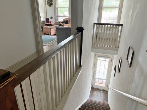 apt-6-420 W Franklin St, Waxahachie, TX, 75165-3659 | Card Image