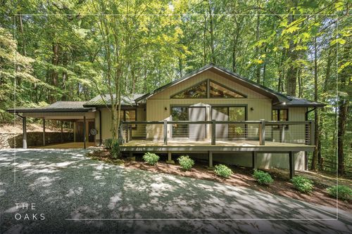 411 Crescent Moon Ln, Cashiers, NC, 28717-9656 | Card Image