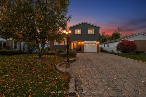 4 Thomas St, Beeton, ON, L0G1A0 | Card Image