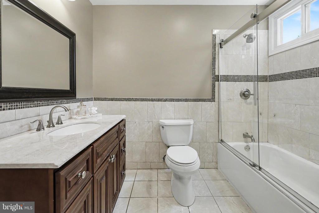 Residential in EAST BRUNSWICK 4
