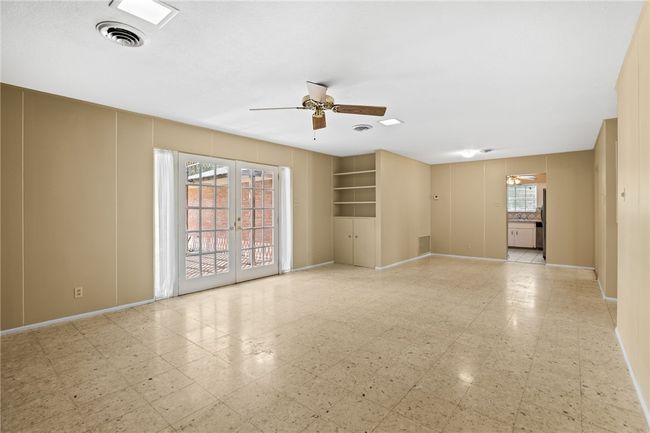 3401 Floyd St, House other with 4 bedrooms, 3 bathrooms and 2 parking in Corpus Christi TX | Image 8