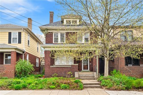 586 Celeron St, Pittsburgh, PA, 15221-3203 | Card Image