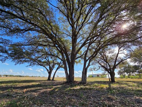 1109 E Old Hallettsville Rd, Flatonia, TX, 78941-2267 | Card Image