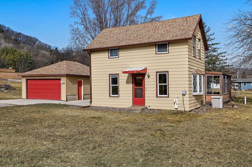 1240 Browns Ln, DAKOTA, MN, 55925-7122 | Card Image