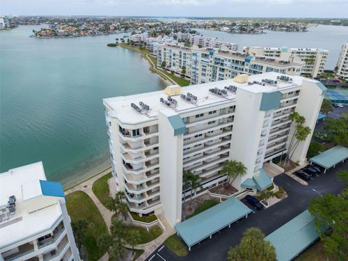 402-7932 Sailboat Key Boulevard S, SOUTH PASADENA, FL, 33707 | Card Image