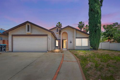 9715 Kenesaw Ct, Santee, CA, 92071-2801 | Card Image