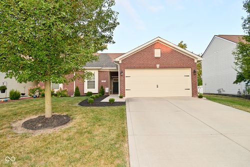 430 Angelina Way, Avon, IN, 46123-3805 | Card Image