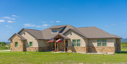 919 Pinto Cyn, Bandera, TX, 78003 | Card Image