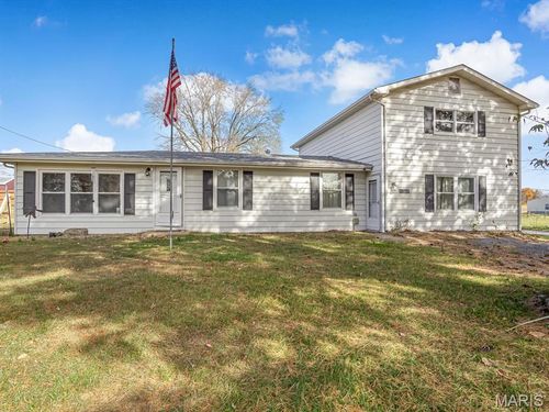 7057 State Route 156, Waterloo, IL, 62298-2521 | Card Image