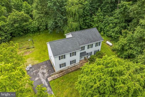 17 Oaklawn Dr, PARKESBURG, PA, 19365-8904 | Card Image
