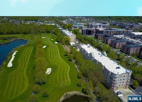 2205 Windsor Park Ct, Englewood, NJ, 07631-4978 | Card Image