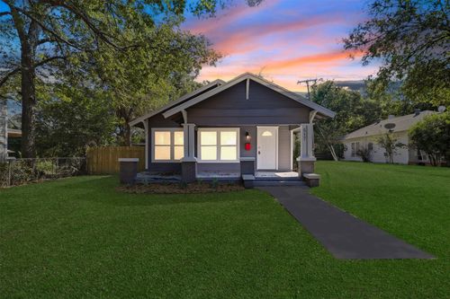 517 Featherston St, Cleburne, TX, 76033-5319 | Card Image