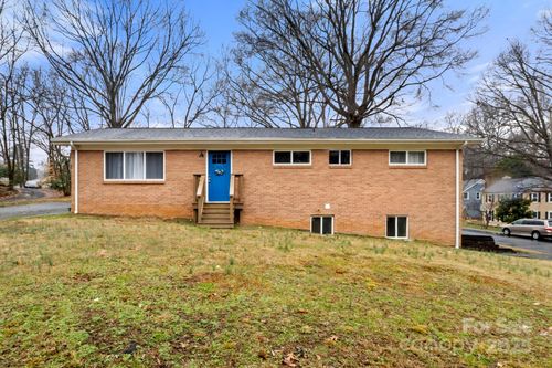 7047 Cheyenne Dr, Charlotte, NC, 28262-3237 | Card Image