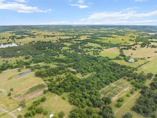 6721 Swayback Rd, House other with 3 bedrooms, 2 bathrooms and null parking in Sulphur OK | Image 39