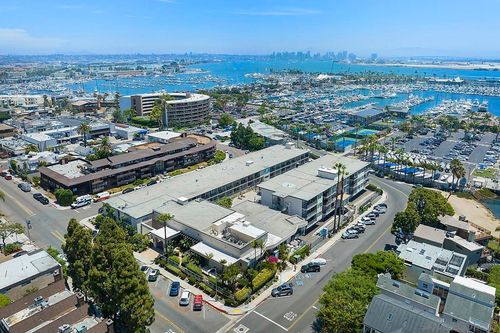 124-1021 Scott St, San Diego, CA, 92106-3021 | Card Image