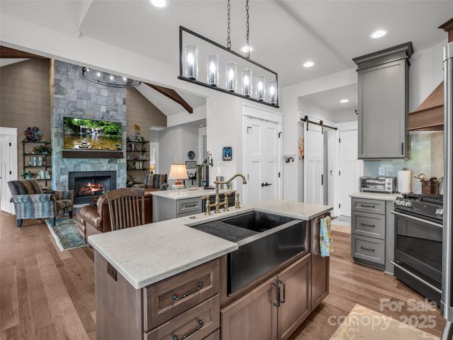 87 Jackson Ridge Ln, House other with 4 bedrooms, 4 bathrooms and null parking in Mill Spring NC | Image 11