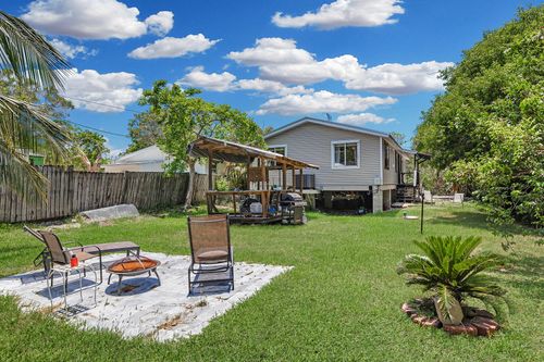 117 W Sandy Cir, Big Pine Key, FL, 33043-3101 | Card Image