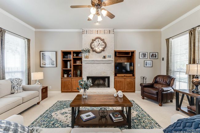 10022 Creekwood Pass, House other with 4 bedrooms, 3 bathrooms and null parking in Spring Branch TX | Image 11