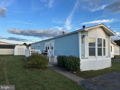 201-905 Laura Lee Cir, BEAR, DE, 19701-1343 | Card Image