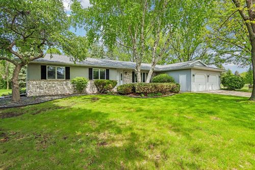 501 Avalon Rd, Columbus, WI, 53925-1801 | Card Image