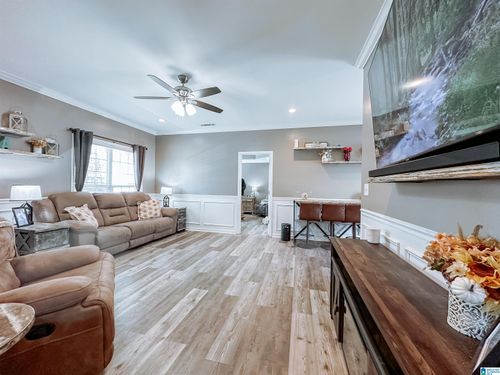 3105 7th Ave N, PELL CITY, AL, 35125-1544 | Card Image