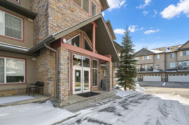 2205 - 211 Aspen Stone Blvd Sw, Condo with 2 bedrooms, 3 bathrooms and 1 parking in Calgary AB | Image 26
