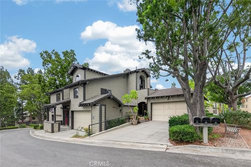 6601 Pine Bluff Dr, Whittier, CA, 90601-4657 | Card Image