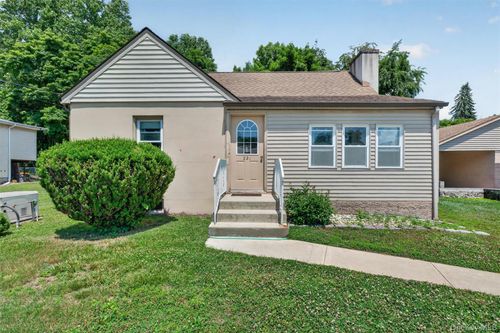 221 1st St, Buchanan, NY, 10511-1125 | Card Image
