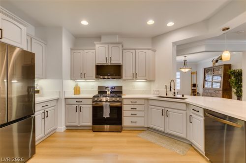 11253 Piper Peak Ln, Las Vegas, NV, 89138-1535 | Card Image