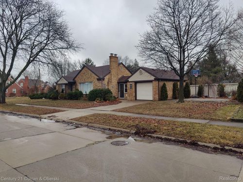 1910 Mcmillan St, Dearborn, MI, 48128-1330 | Card Image