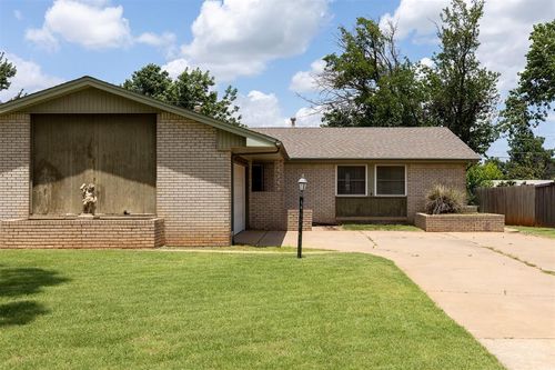5409 Nw 64th St, Warr Acres, OK, 73132-7738 | Card Image