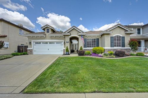 2811 Southcreek Drive, Lincoln, CA, 95648 | Card Image