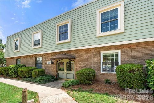 2630 Park Road, Charlotte, NC, 28209 | Card Image