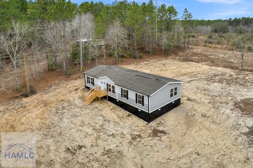 840 Gene Bland Rd, Jesup, GA, 31545-3928 | Card Image