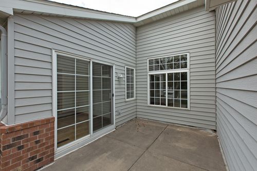 9925 Tamarack Cv, Woodbury, MN, 55125-4851 | Card Image