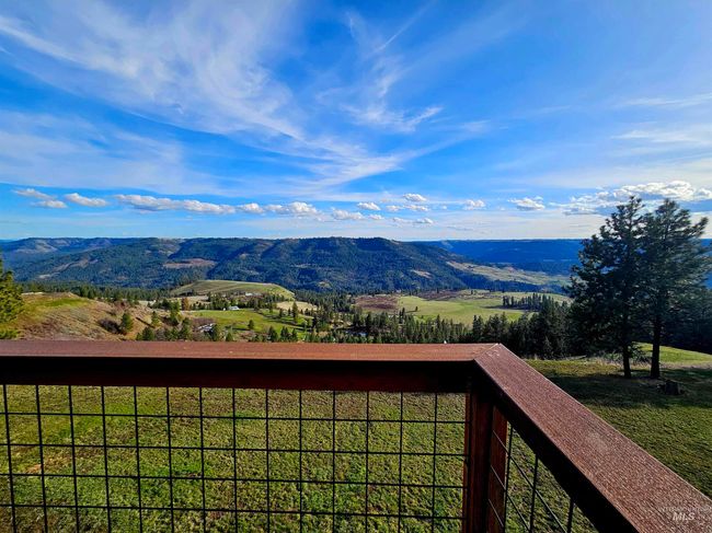 520 Valley View Dr, House other with 5 bedrooms, 4 bathrooms and null parking in Lenore ID | Image 38