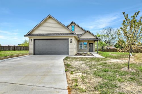 1178 Wild Indigo Cir, Calera, OK, 74730-1530 | Card Image