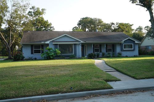 1014 Doral Ln, Houston, TX, 77073-1252 | Card Image