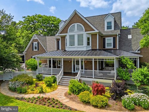 19967 Telegraph Springs Rd, Purcellville, VA, 20132-4214 | Card Image