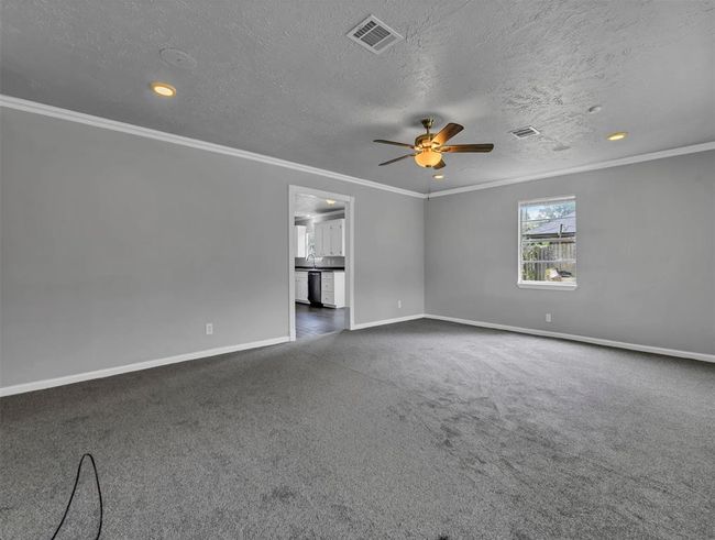 27015 Coach Light Ln, House other with 3 bedrooms, 2 bathrooms and null parking in New Caney TX | Image 5
