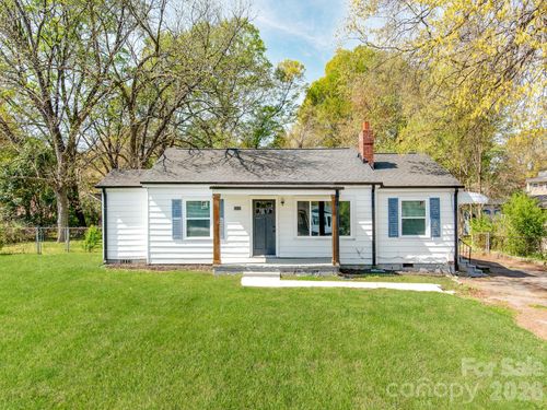 1717 W Davidson Ave, Gastonia, NC, 28052-1528 | Card Image