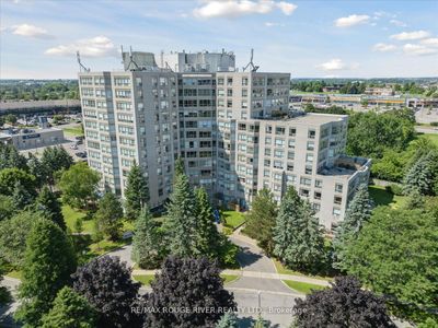 812 - 712 Rossland Rd E, Condo with 2 bedrooms, 2 bathrooms and 2 parking in Whitby ON | Image 1