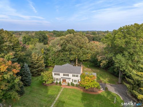 11 Turkey Hill Cir, Westport, CT, 06880-5514 | Card Image