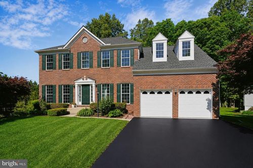 4246 Wiltshire Pl, DUMFRIES, VA, 22025-3146 | Card Image