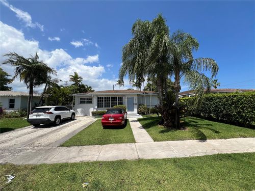 1847 Wiley St, Hollywood, FL, 33020-6329 | Card Image