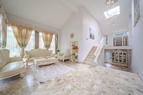 23 Montgomery Crt, Markham, ON, L3R0C4 | Card Image